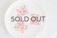 ◆30%off◆フランス・アルコパル ミルクガラスのディナープレート/レッド花