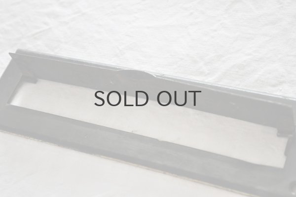 画像3: ドイツ・ヴィンテージ スチール製レタースロット（郵便受け口）黒/Briefe