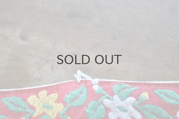 画像6: ドイツ・アンティーク刺繍のタペストリー壁掛け飾り/人々