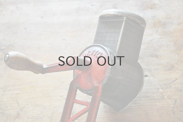 画像8: ドイツ・アンティーク チーズグレーター/ドラム回転式/レッド