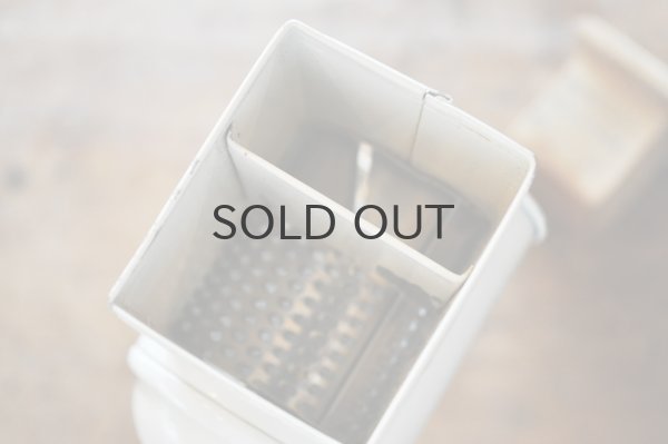 画像5: ドイツ・アンティーク チーズグレーター/ドラム回転式/ホワイト