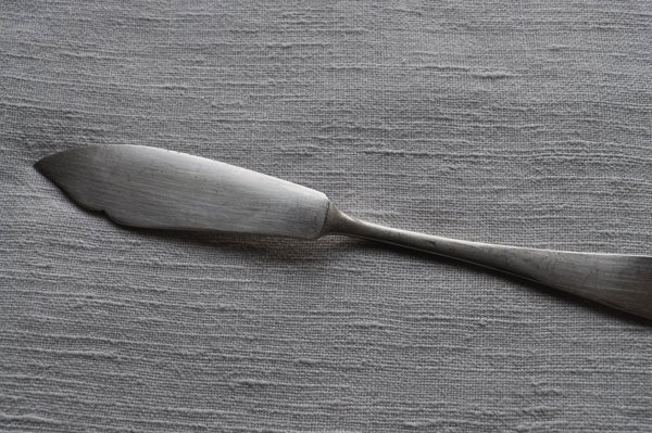 画像2: ドイツ・ヴィンテージ シルバープレート魚料理用ナイフ/フィッシュナイフ