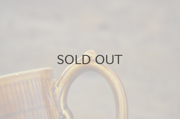 画像5: ベルギー BOCH（ボッホ）ミルクピッチャー/あめ色/かごレリーフ