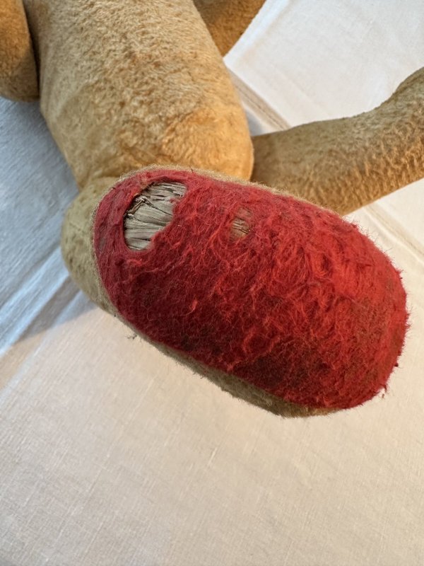 画像7: フランス・ヴィンテージ  赤い耳と足のベア　44cm 5ジョイント