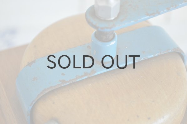 画像4: ドイツFMH（VEB）東ドイツ 木製コーヒーミル/ナチュラル×水色