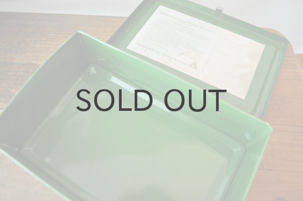 画像2: ドイツ・ヴィンテージTIN缶/Kraftwagen-Verbandkasten/グリーン