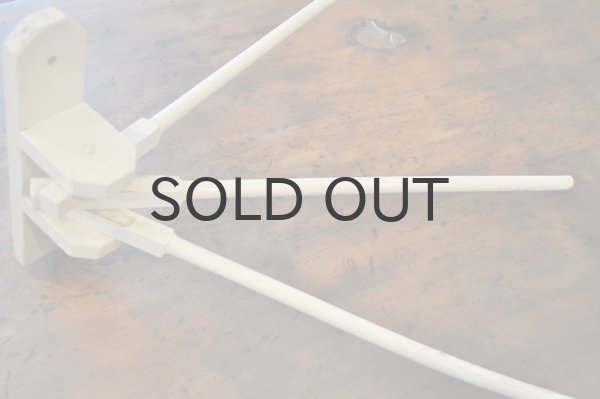 画像2: ドイツ・アンティーク 木製キッチンタオルハンガー3連/ホワイトペイント