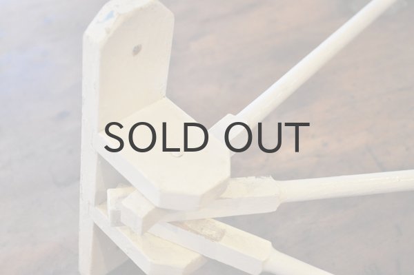 画像6: ドイツ・アンティーク 木製キッチンタオルハンガー3連/ホワイトペイント