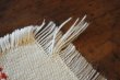 画像3: ドイツ・ヴィンテージ 織り柄模様のテーブルマット/アイボリー×朱赤