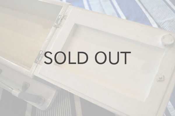 画像6: 【送料無料】ドイツ・ヴィンテージ フック付き壁掛け収納棚/薄グレーホワイト