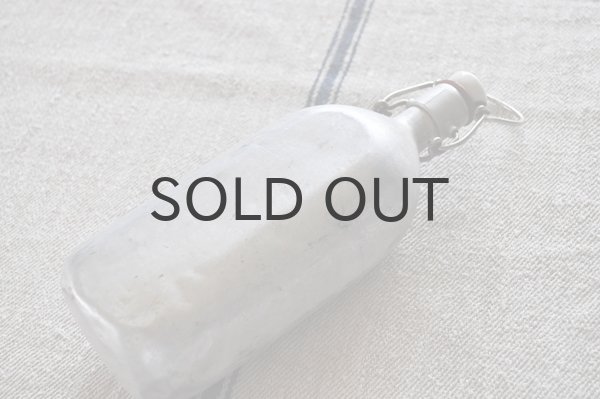 画像2: ドイツ・ヴィンテージ古いアルミのボトル/陶器キャップ/A