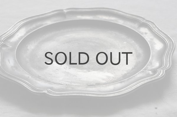 画像2: フランス・アンティーク ピューター（エタン）花リムプレート