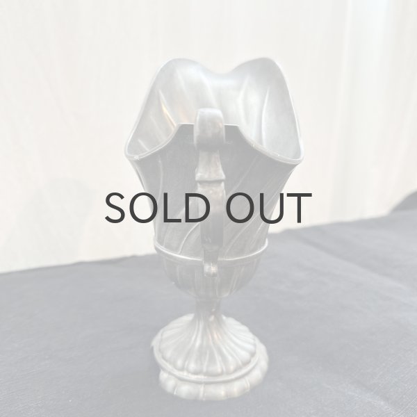 画像2: フランス・アンティーク エタン（ピューター）曲線が美しいジャグ