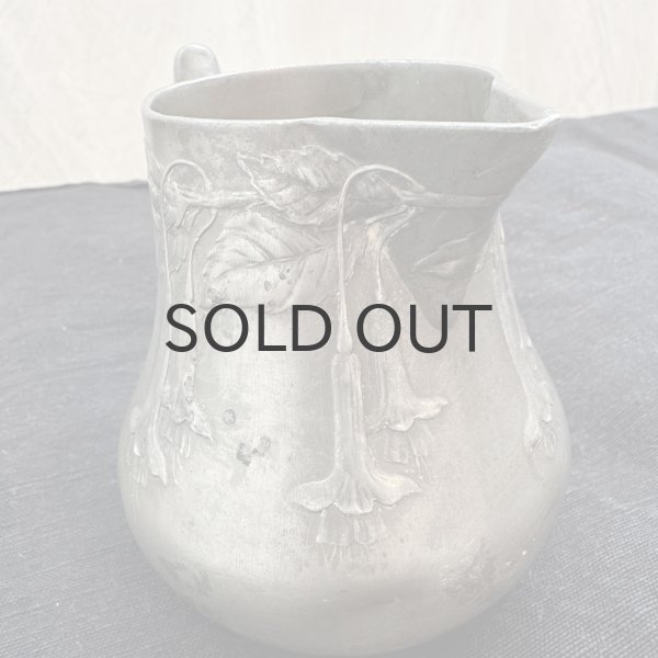 画像4: フランス・アンティーク アールヌーボー　エタン（ピューター）ジャグ/花