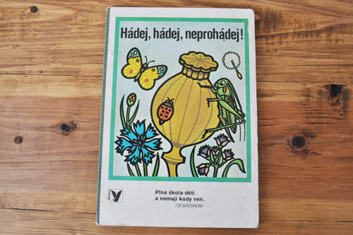 画像1: ◆50%off◆チェコ・『Hádej,hádej,neprohádej』ボードブック/1977年