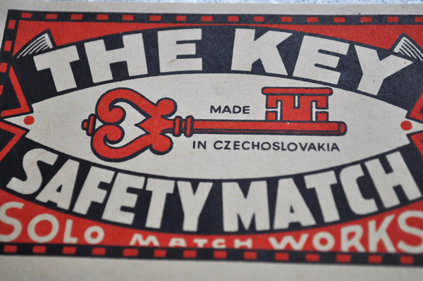 画像2: チェコ・マッチラベル 大きめ/THE KEY/チェコスロバキア