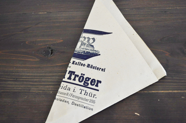 画像1: ドイツ・DDR時代（旧東ドイツ）の三角紙袋/EduardTröger/珈琲豆3枚セット