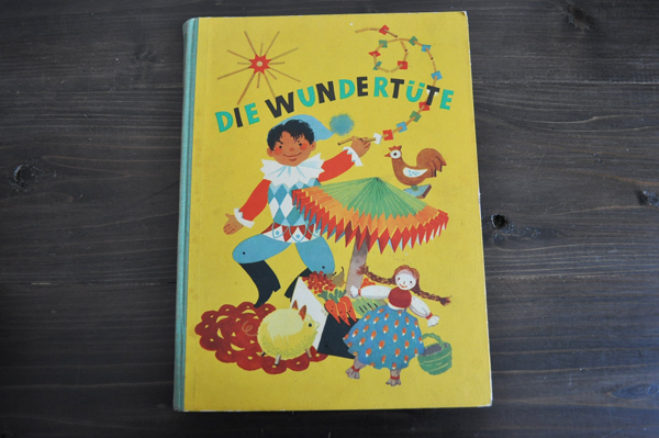 画像1: ドイツ・東ドイツ時代 DIE WUNDERTUTE 1954年/子供用/詩・歌・手工芸